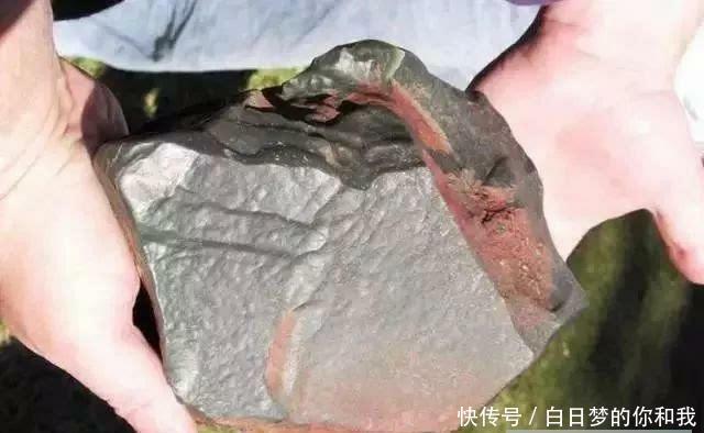  「玉石」谁说老外不玩奇石, 看看国外的石头市场是啥样!