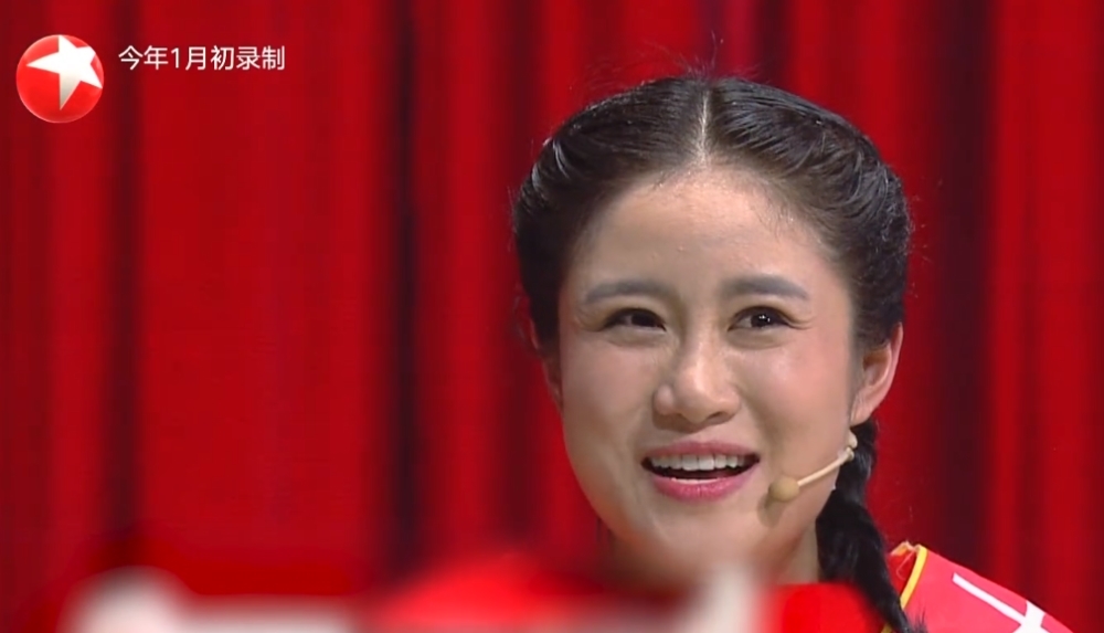  #段子#综艺赚钱这么容易？《欢乐喜剧人》白鸽看词念段子，且不是原创