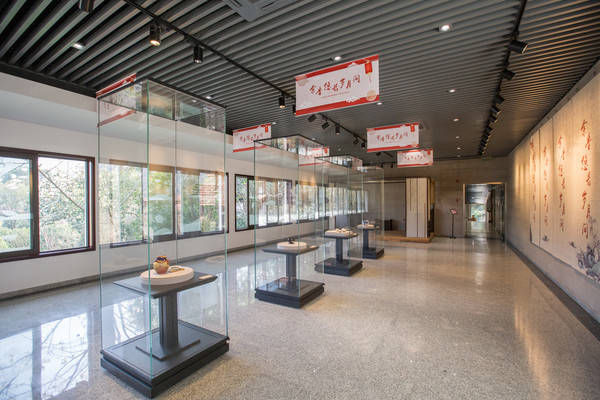 西湖最冷门的旅游路线，人少景美，一般人都不知道