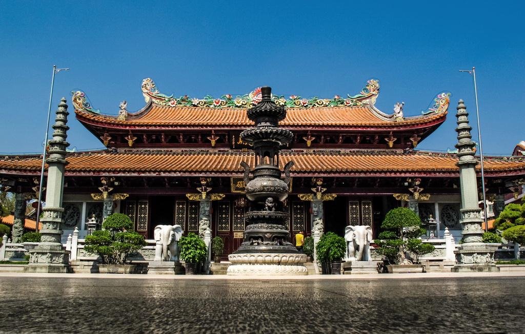 广东最有良知的寺庙, 全省四大名寺之一, 距今1200多年, 却不要门