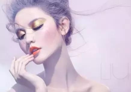 男人眼中素颜和化妆的女人，差别竟然这么大，你中枪了吗？