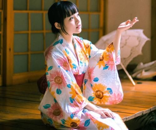 日本女人爱来中国旅游，看着是在旅游，其实是为了带走这两样东西