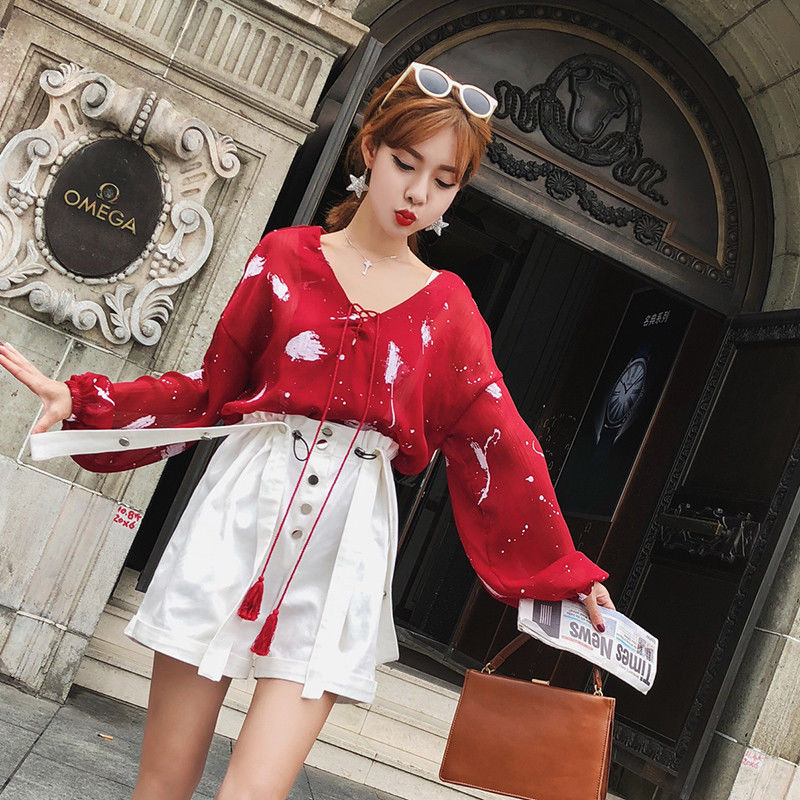 十分洋气的短裤套装,瞬间显瘦,让你一不小心惊艳路人