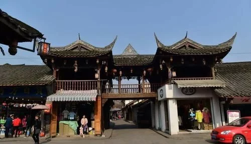 找个原汁原味的川西古镇呆上几天,感受那独有的古风遗韵,安逸