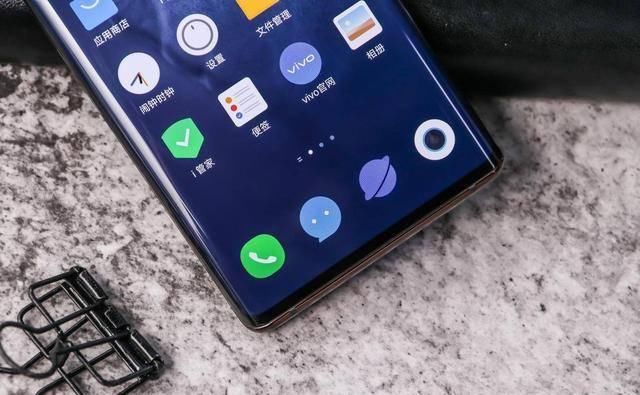  『智能手机』用过拥有瀑布屏的NEX 3S，你可能就不想用其他手机了