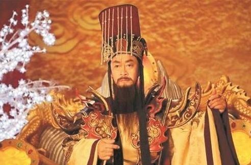 其实玉皇大帝只是两界的真正掌管人？另一界没人能掌管