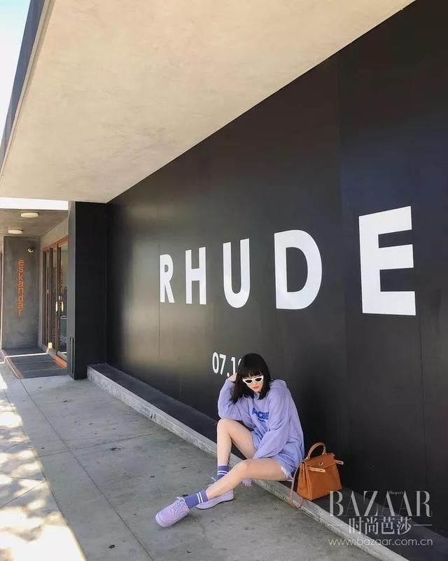 穿一身顺色最省事?不花点心机就能时髦那都是骗你的