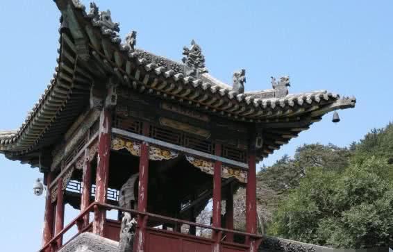 一个比少林寺还悠久的寺庙，曾因挖煤被破坏，如今降价吸引游客