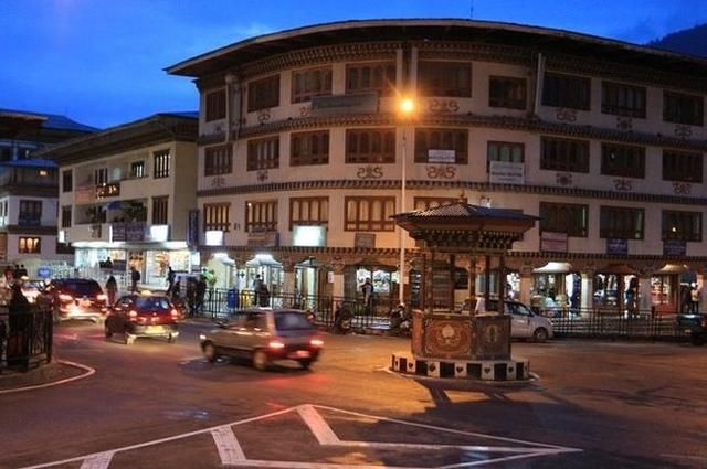 亚洲最“破旧”的首都，完全看不到高楼大厦，整座城市只有5万人