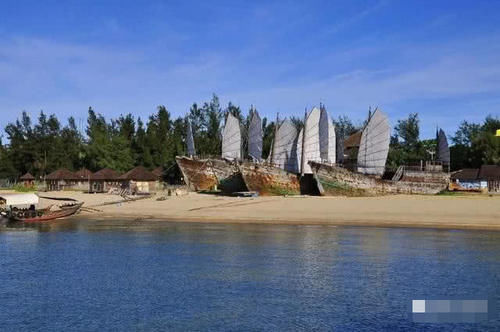 何必去国外！广东此海岛四季如春，风景堪比马尔代夫，人少物价低