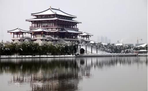 一朝长安雪,半梦醉人间,一眼万年的美,就是现在了