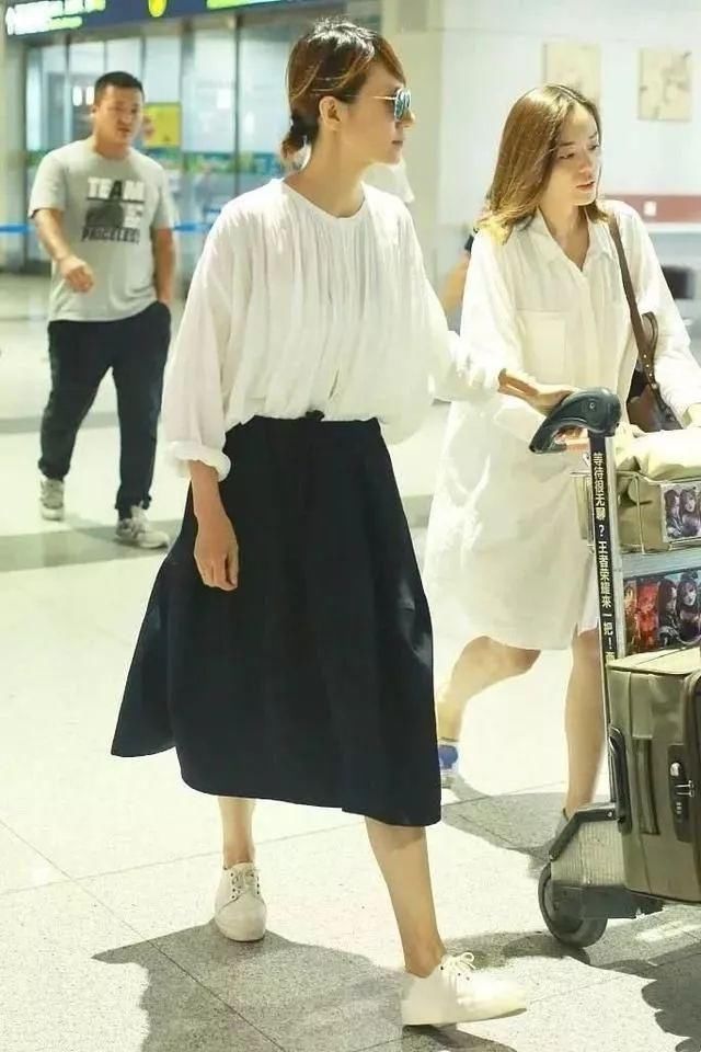 袁泉气质那么好，怎么有杨幂一样的缺点!网友:高人才有的烦恼!