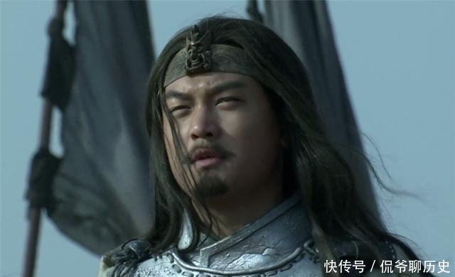 再加上■曹操大将许褚和夏侯惇,谁的武力值更厉害对比这两人不难判断