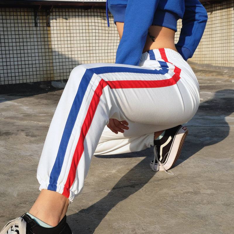 夏天选对实用的瑜伽裤，才是女生最应该注意的，听我的准没错