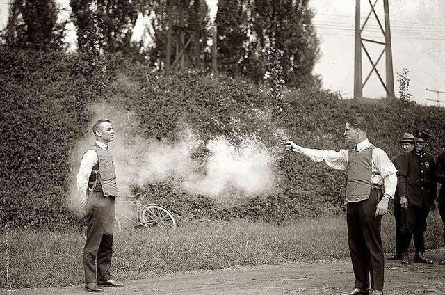 12张你没见过的老照片:见证历史的力量