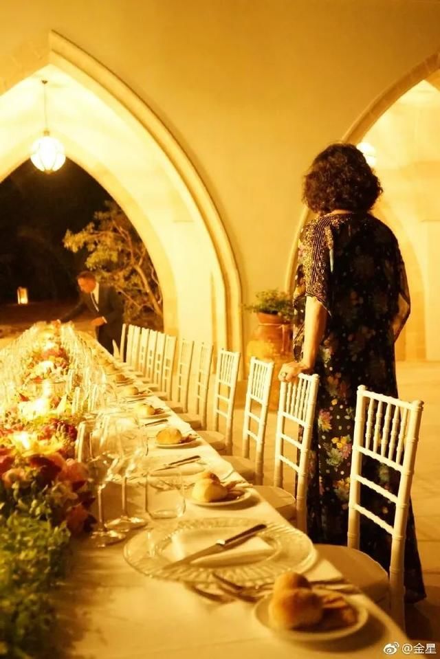 金星度假住宅曝光,后花园超大被树围绕似森林!