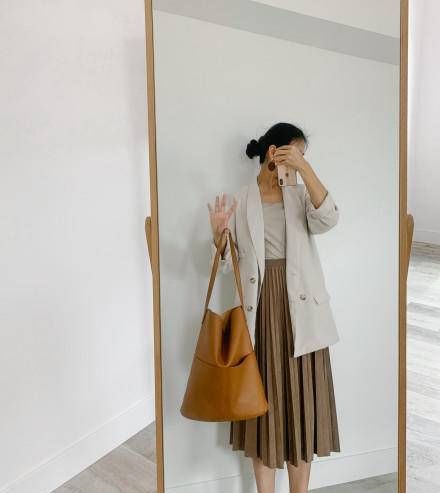  #熟龄女性#穿搭只会黑白灰?海外博主教你莫兰迪色穿搭,优雅又高级