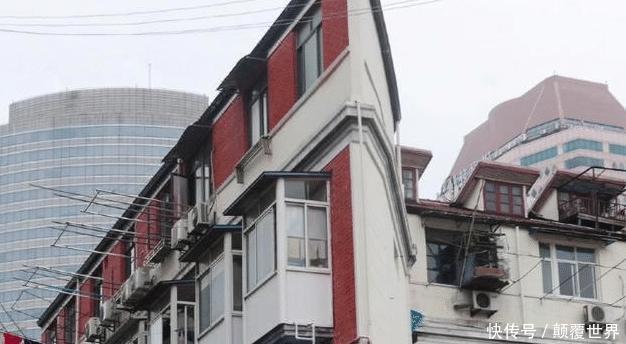 国内惊现“纸片楼”,最窄的地方不到20厘米,现在还成热门景点