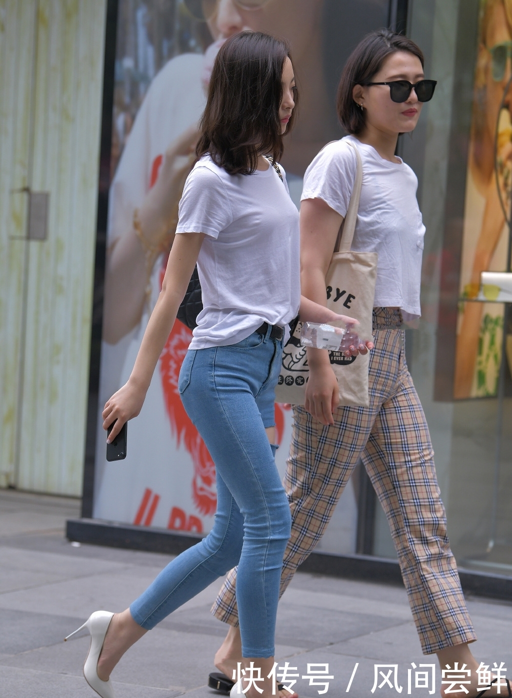 「性感」漂亮性感的牛仔裤美女,大长腿总是那么吸引人
