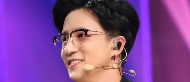 李雨桐微博再发文，妈妈聊天记录被曝光，李雨桐我妈忍不了了！