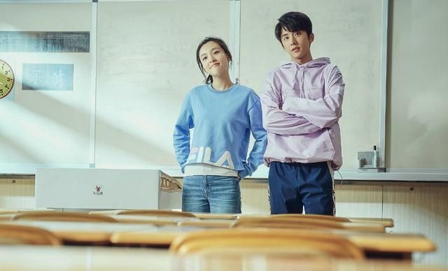 『亲和力』24岁张新成，用努力赢得观众掌声，他的小师弟用亲和力获网友赞赏