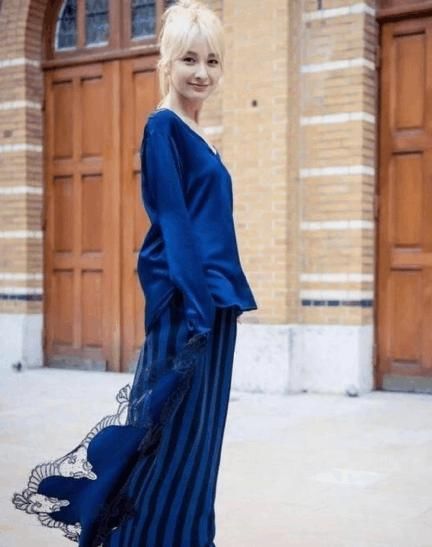 郑爽程潇似洋娃娃，杨颖辣妈范，吴昕像变了个人