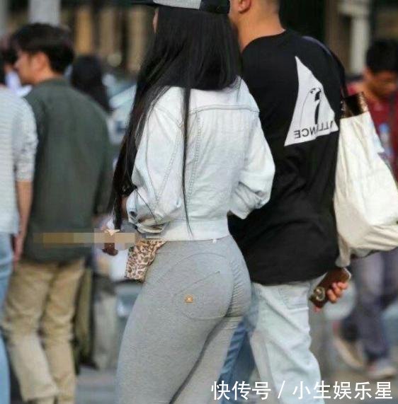 打底裤简约又时尚，轻松穿出女性性感的身材，凸显柔美的一面