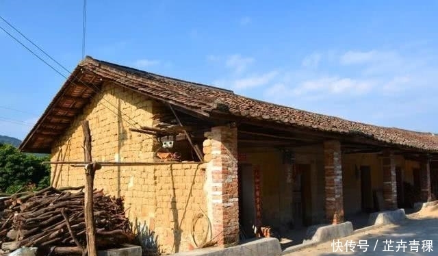  赚钱：农村好消息！闲置宅基地能够赚钱了？看看有没有你们村