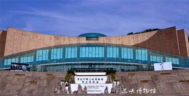 重庆彻底火了！又拿全国第一，网红城市当之无愧！