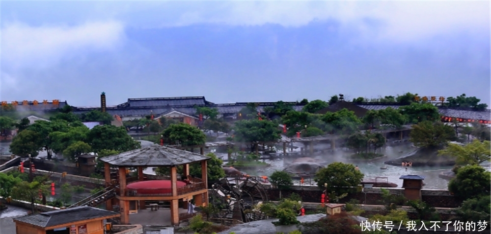 我国最值得去的3个景点，都是世界之最，外国人挤破脑袋都想来