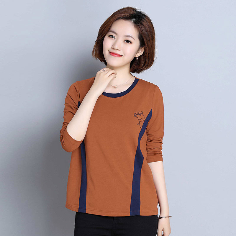 女人一旦40，再不打扮就显老，试试小衫+萝卜裤，洋气减龄美爆