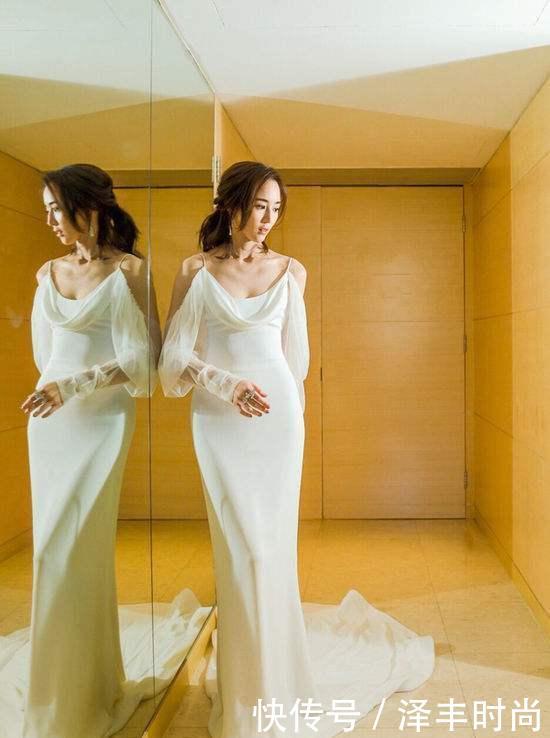 乍一看，还以为是李湘，穿衣却让人眼前一亮，直接挑战小21岁李沁