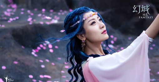 女星染发后,白冰太惊艳,baby成女王,程潇女神,而她却像小网红