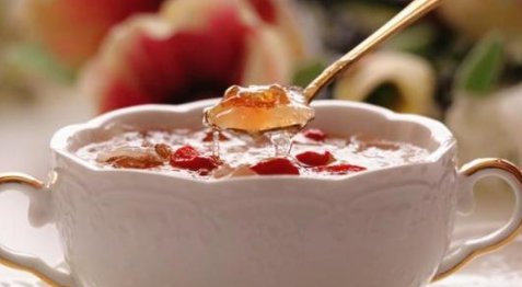  「桃胶」女人常吃 “天然玻尿酸”，才花5块，让皮肤超有弹性！