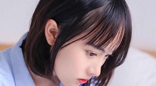  『脸上』脸上皱纹显老，教你4点小技巧，紧致肌肤远离皱纹，比同龄人年轻