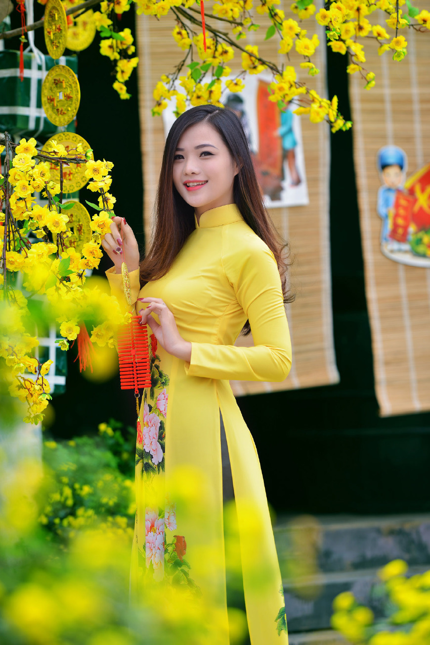 为什么在越南要注意当地的美女向你伸手，导游：动一下你就懂了