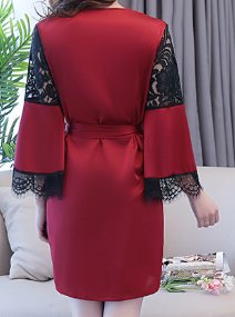 女人在家不穿文胸，这样穿就足够舒服了，在家不再受约束