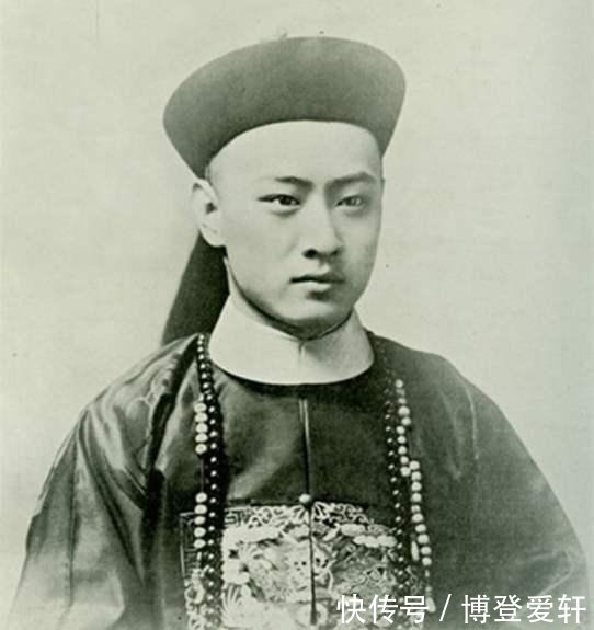 『出嫁』夫人舍不得婢女出嫁,老爷说让她嫁给我当小妾不就解决问题了