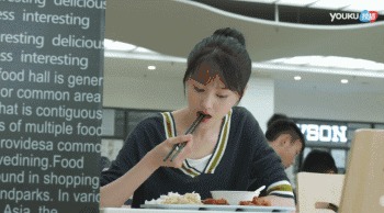 baby假吃被抓包？网友：这年头还有真吃的女明星吗？