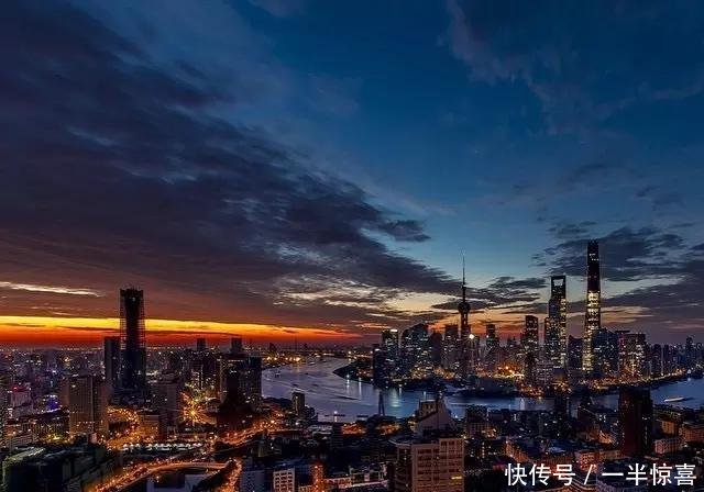 中国首个三季度经济破2万亿的城市, 也是唯一一个