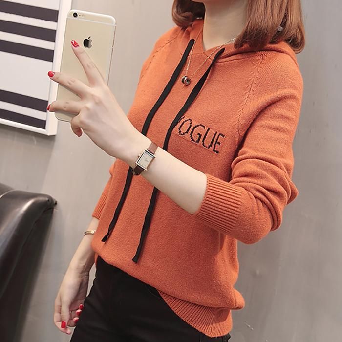 阔腿裤已经过时了!今年流行“卫衣+萝卜裤”，新潮洋气还减龄