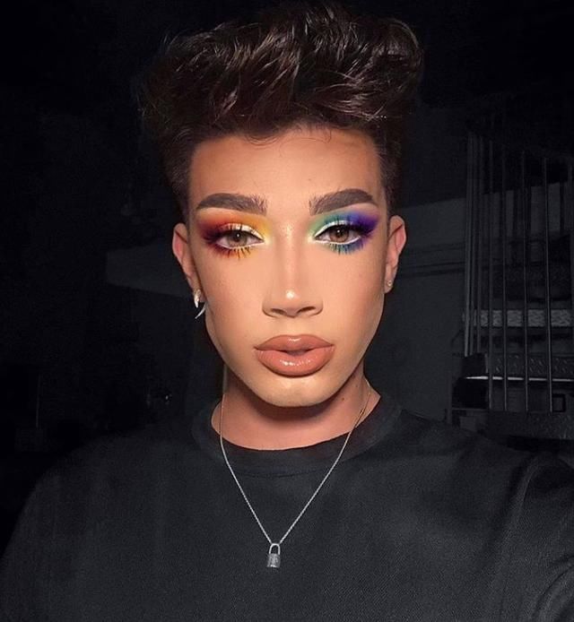 你的猪猪男孩已上线~法国人发现越来越多的中国男生开始接受化妆