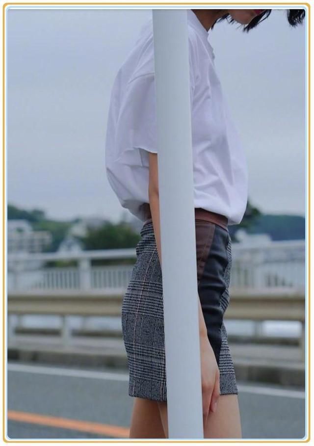 看了古力娜扎的包臀裙，再看看刘雯，才知道熟女和少女差距有多大