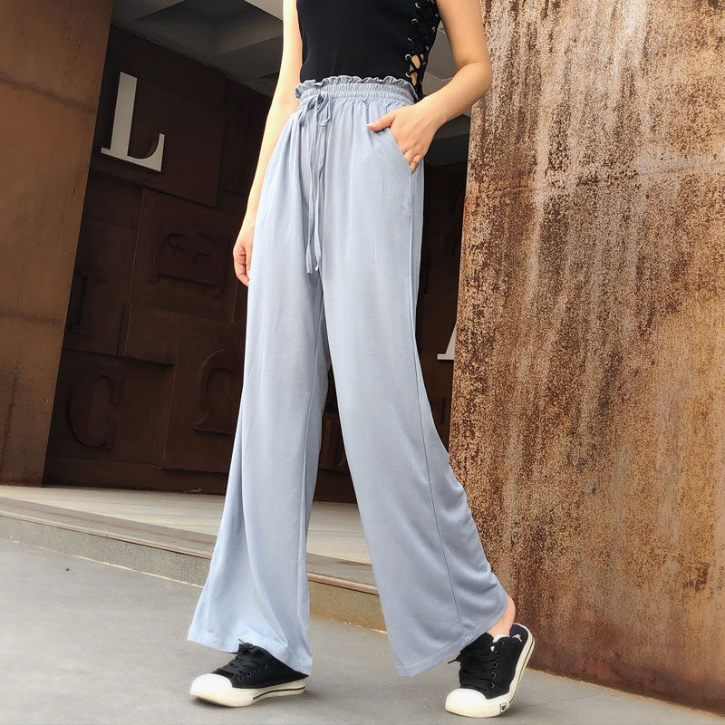 今年最流行的萝卜裤,搭配一件洋气小衫,美的嫩上添嫩,贼美