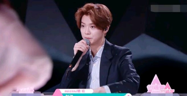  叫好@《创3》是唯一一个被鹿晗叫好的学生。当看到她的生活照时，网友：难怪