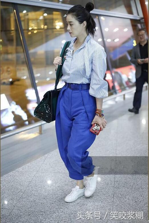 一条阔腿裤的出现让网友齐呼“蒋欣，你真的不用减肥！”