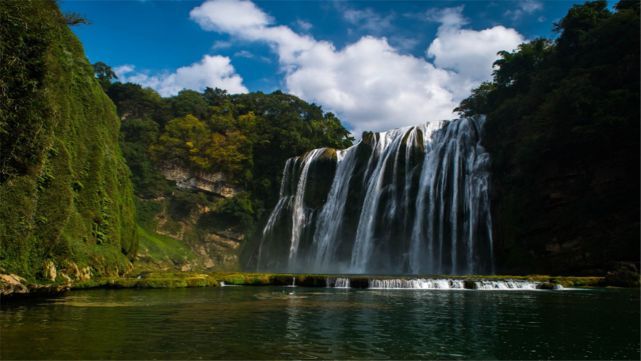 为何游客更愿意去贵州却不是云南？看看两地都玩过的美女怎么说