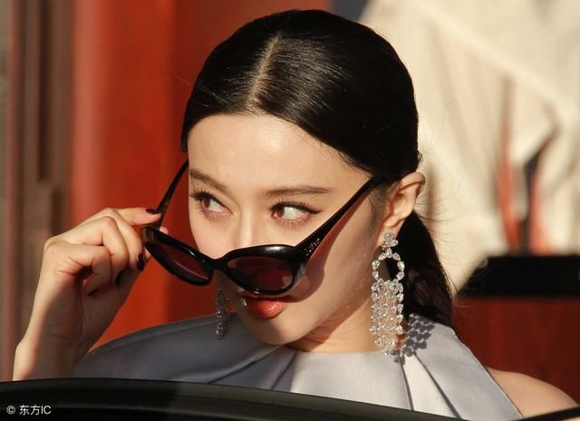 范爷又上头条了，这次造谣范爷的人真没有水准，经纪公司宣称完胜