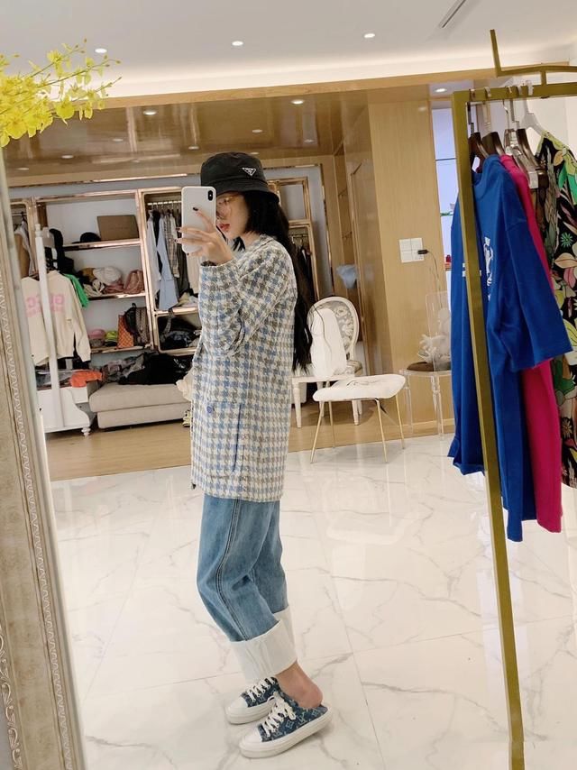  「小香风外套」听说春天流行“小香风”？你还没入坑吗？入坑指南都在这里哦