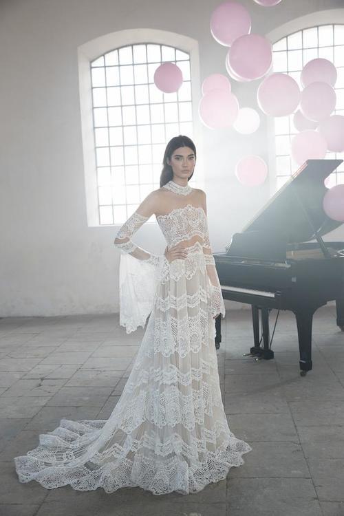 以色列美女时尚摄影大片，欧美超模演绎惊艳奢华婚纱礼服令人惊艳